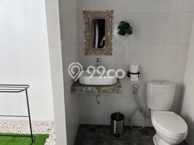 Jarang Ada! Rumah Sewa 2 Kamar Bagus Siap Huni Saba Jarang Ada! Rumah Sewa 2 Kamar Bagus Siap Huni Saba
