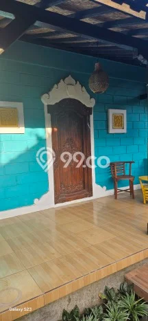 Disewakan! Rumah 2 Kamar Tidur &
2 Kamar Mandi di Saba, Gianyar Disewakan! Rumah 2 Kamar Tidur &
2 Kamar Mandi di Saba, Gianyar