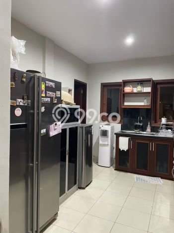 Disewakan Rumah Strategis di Sanur LT 300m2 / LB 180m2 Siap Huni Disewakan Rumah Strategis di Sanur LT 300m2 / LB 180m2 Siap Huni
