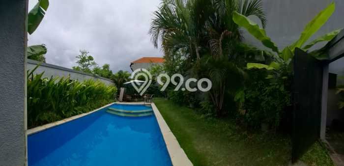 LOKASI TERBAIK! Vila Kawasan , Luas 420m2m², Area Strategis dengan akses mudah LOKASI TERBAIK! Vila Kawasan , Luas 420m2m², Area Strategis dengan akses mudah