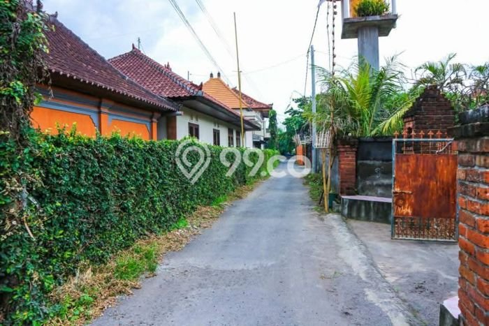 Disewakan! Rumah 3 Kamar Tidur &
3 Kamar Mandi di Sanur, Denpasar Disewakan! Rumah 3 Kamar Tidur &
3 Kamar Mandi di Sanur, Denpasar