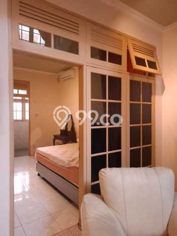 LOKASI TERBAIK! Vila Kawasan , Luas 420m2m², Area Strategis dengan akses mudah LOKASI TERBAIK! Vila Kawasan , Luas 420m2m², Area Strategis dengan akses mudah