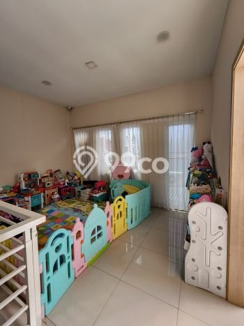 Rumah Siap Huni lokasi Margacinta, Bandung, LT 124m2m² Bangunan 240m2m² Rumah Siap Huni lokasi Margacinta, Bandung, LT 124m2m² Bangunan 240m2m²