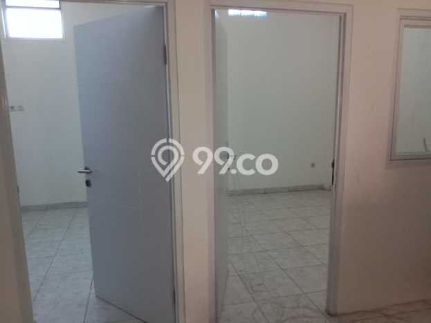 Rumah LT 93m2m² / LB 100m2m² Fasilitas Gym di Taman Kopo Indah, Bandung Rumah LT 93m2m² / LB 100m2m² Fasilitas Gym di Taman Kopo Indah, Bandung