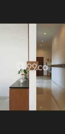 Siap Huni Rumah Mewah 9 Kamar di Babakan Ciparay Dekat ke Mana Pun Siap Huni Rumah Mewah 9 Kamar di Babakan Ciparay Dekat ke Mana Pun
