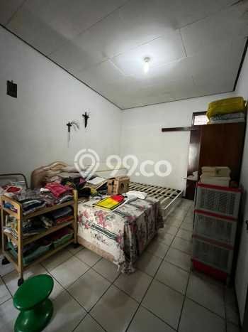 Rumah Strategis LT 432m2m² / LB 160m2m² di Setiabudi, Dekat Pusat Kota, Bandung Rumah Strategis LT 432m2m² / LB 160m2m² di Setiabudi, Dekat Pusat Kota, Bandung