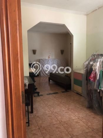 Rumah Dengan Harga Terbaik 5 Kamar Tidur Akses Dekat di Kawasan Berkembang Buah Batu, Bandung Rumah Dengan Harga Terbaik 5 Kamar Tidur Akses Dekat di Kawasan Berkembang Buah Batu, Bandung