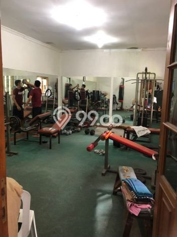 Rumah Dengan Harga Terbaik 5 Kamar Tidur Akses Dekat di Kawasan Berkembang Buah Batu, Bandung Rumah Dengan Harga Terbaik 5 Kamar Tidur Akses Dekat di Kawasan Berkembang Buah Batu, Bandung