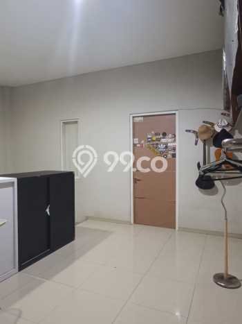 Rumah 4 KT 4 KM di Lokasi Setra Duta, Bandung Rumah 4 KT 4 KM di Lokasi Setra Duta, Bandung