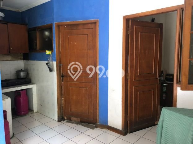 Rumah Dengan Harga Terbaik 5 Kamar Tidur Akses Dekat di Kawasan Berkembang Buah Batu, Bandung Rumah Dengan Harga Terbaik 5 Kamar Tidur Akses Dekat di Kawasan Berkembang Buah Batu, Bandung