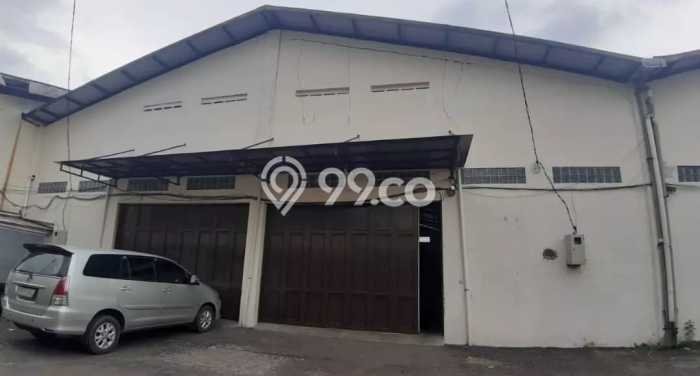 LOKASI STRATEGIS! Gudang Kawasan , Luas 350m2m², Area Potensial LOKASI STRATEGIS! Gudang Kawasan , Luas 350m2m², Area Potensial
