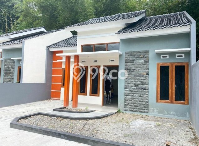 Hunian Murah Dijual Area Sawangan, Depok Harga Rp 290 Juta Hunian Murah Dijual Area Sawangan, Depok Harga Rp 290 Juta