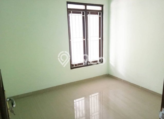 Jual Rumah Murah Meriah Sawangan Punya 2 Kamar & LT 65m2 Jual Rumah Murah Meriah Sawangan Punya 2 Kamar & LT 65m2