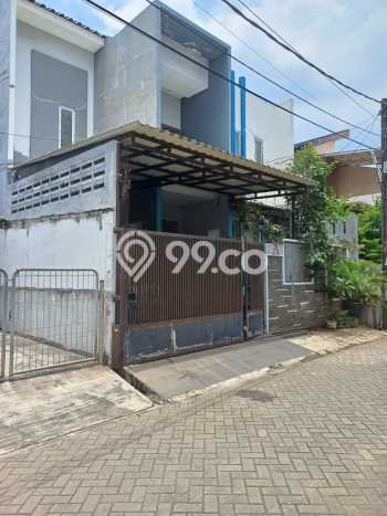 For Sale Rumah 4 Kamar Lokasi Strategis Nyaman dan Strategis di Karang Tengah For Sale Rumah 4 Kamar Lokasi Strategis Nyaman dan Strategis di Karang Tengah