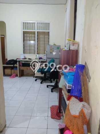 Rumah Elit Modern Tanpa Renovasi di Kemanggisan Jakarta Barat Rumah Elit Modern Tanpa Renovasi di Kemanggisan Jakarta Barat