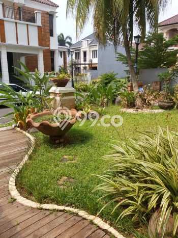 For Sale Hunian Mewah Cozy di Jakarta Timur For Sale Hunian Mewah Cozy di Jakarta Timur