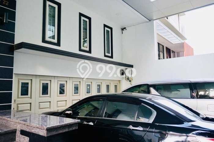 Rumah Eksklusif Dijual LT 450m2 di Kelapa Gading, Jakarta Utara Rumah Eksklusif Dijual LT 450m2 di Kelapa Gading, Jakarta Utara