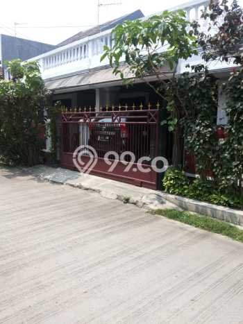 For Sale Rumah 4 Kamar Lokasi Strategis Nyaman dan Strategis di Bekasi Timur For Sale Rumah 4 Kamar Lokasi Strategis Nyaman dan Strategis di Bekasi Timur