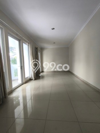 Jual Rumah Luas Elegan Dengan View Cantik di Summarecon Bekasi, Bekasi Jual Rumah Luas Elegan Dengan View Cantik di Summarecon Bekasi, Bekasi