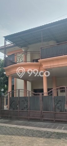 Rumah Mewah Siap Huni LT 370m2 di Gajah Mungkur, Semarang Rumah Mewah Siap Huni LT 370m2 di Gajah Mungkur, Semarang