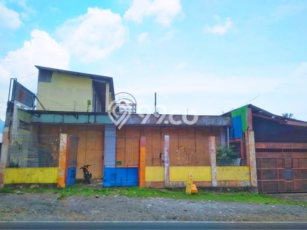Unit Gudang Dijual di Sidomukti Salatiga Luas Tanah 567m2, Luas Bangunan 600m2 Unit Gudang Dijual di Sidomukti Salatiga Luas Tanah 567m2, Luas Bangunan 600m2