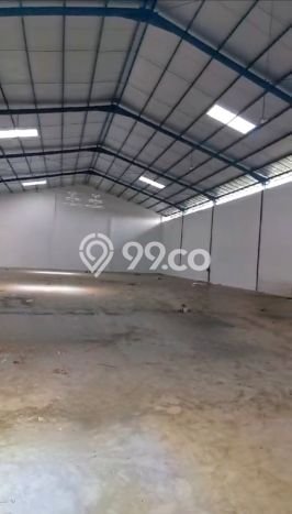 Unit Gudang Dijual di Ngaliyan Semarang 1400m2 Unit Gudang Dijual di Ngaliyan Semarang 1400m2
