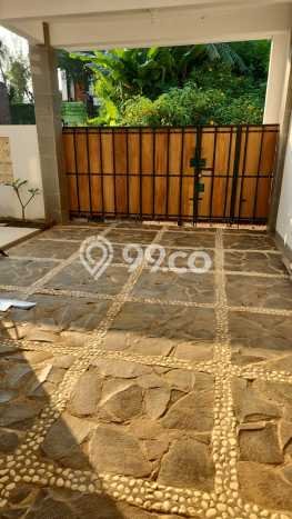 For Sale Rumah 4 Kamar Lokasi Strategis Bagus dan Strategis di Sidorejo For Sale Rumah 4 Kamar Lokasi Strategis Bagus dan Strategis di Sidorejo