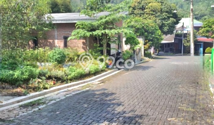 Tanah Dijual Lokasi Gunung Pati, Semarang Luas 98m2 Legalitas Aman Tanah Dijual Lokasi Gunung Pati, Semarang Luas 98m2 Legalitas Aman