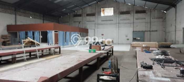 Gudang disewakan di Karanganyar Karanganyar dengan luas bangunan 12000m2 Gudang disewakan di Karanganyar Karanganyar dengan luas bangunan 12000m2