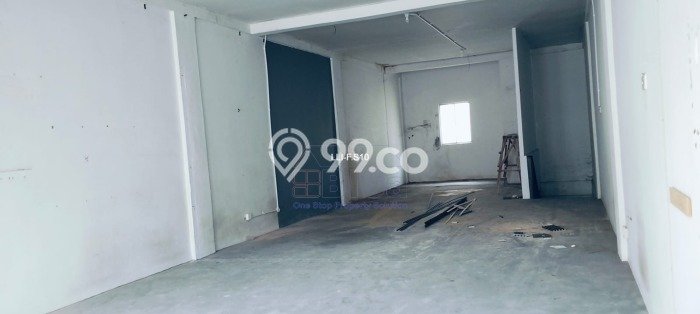 Disewakan Ruko Strategis di Batam Centre, Luas 75m², Area Utama Disewakan Ruko Strategis di Batam Centre, Luas 75m², Area Utama