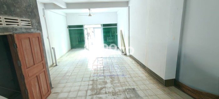 AREA KOMERSIAL! Ruko di Batam Centre, Luas 72m², Lokasi Premium AREA KOMERSIAL! Ruko di Batam Centre, Luas 72m², Lokasi Premium
