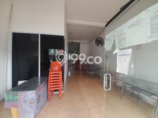 Unit Ruko Dijual di Batam LT 93m2 & LB 268m2 Unit Ruko Dijual di Batam LT 93m2 & LB 268m2