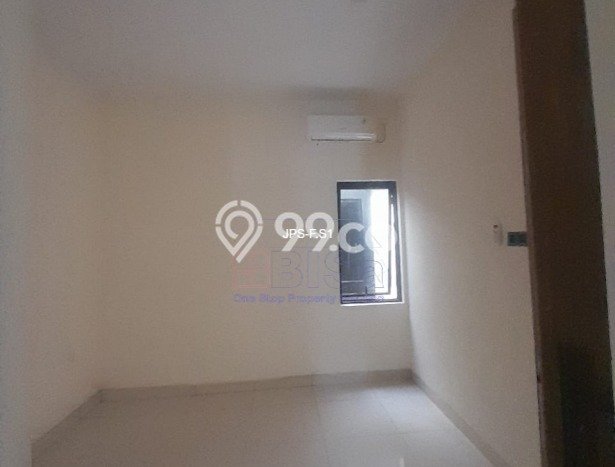 Disewakan! Rumah 3 Kamar Tidur &
3 Kamar Mandi di Batam Centre, Batam Disewakan! Rumah 3 Kamar Tidur &
3 Kamar Mandi di Batam Centre, Batam