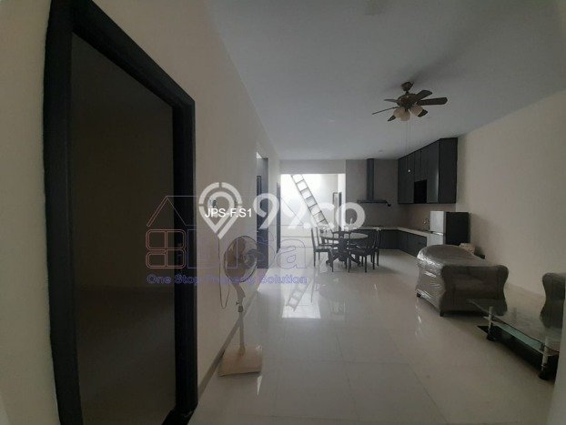 Disewakan! Rumah 3 Kamar Tidur &
3 Kamar Mandi di Batam Centre, Batam Disewakan! Rumah 3 Kamar Tidur &
3 Kamar Mandi di Batam Centre, Batam