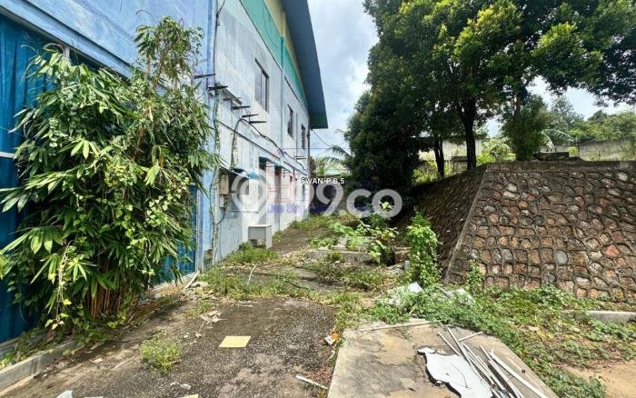 LOKASI STRATEGIS! Gudang Kawasan Sekupang, Luas 481m², Area Komersial, Jalan Utama LOKASI STRATEGIS! Gudang Kawasan Sekupang, Luas 481m², Area Komersial, Jalan Utama