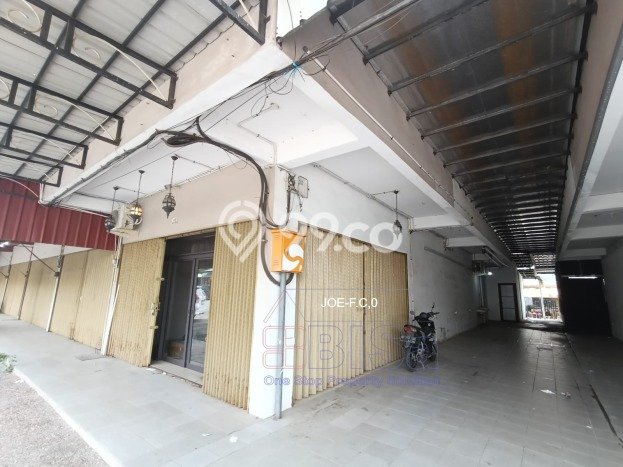Ruko Dijual di Batam LT 117m2 & LB 370m2 Lokasi Terbaik! Ruko Dijual di Batam LT 117m2 & LB 370m2 Lokasi Terbaik!