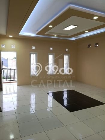 Rumah Luas Asri 4 KT Siap Pakai di Cihanjuang Bandung Rumah Luas Asri 4 KT Siap Pakai di Cihanjuang Bandung