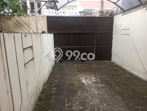 Sewa Rumah Nyaman di Kebayoran Baru Siap Pakai dan Strategis Sewa Rumah Nyaman di Kebayoran Baru Siap Pakai dan Strategis
