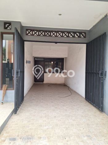Rumah Elit Modern Siap Huni di Bintaro Tangerang Selatan Rumah Elit Modern Siap Huni di Bintaro Tangerang Selatan