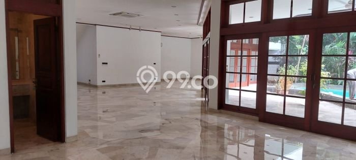 Rumah di Kebayoran Baru, 4 KT, Pemandangan Kota, LT 650m² Bangunan 850m² Rumah di Kebayoran Baru, 4 KT, Pemandangan Kota, LT 650m² Bangunan 850m²