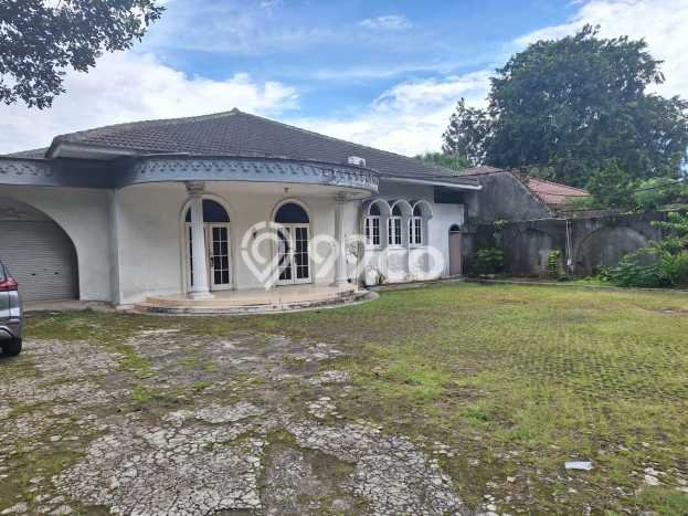 Rumah Mewah LB 600m2 Siap Huni Desain Elegan di Ampera, Jakarta Selatan Rumah Mewah LB 600m2 Siap Huni Desain Elegan di Ampera, Jakarta Selatan