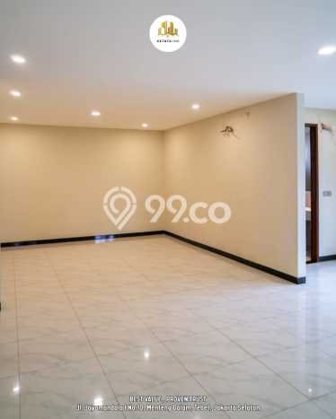 Best Deal Hunian Mewah Ideal dan Luas di Tebet, Jakarta Selatan Best Deal Hunian Mewah Ideal dan Luas di Tebet, Jakarta Selatan