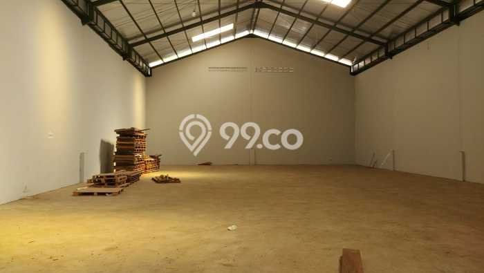 Unit Gudang Dijual di Seberang Ulu I Palembang 480m2 Unit Gudang Dijual di Seberang Ulu I Palembang 480m2