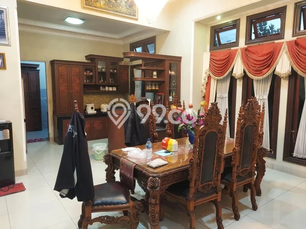 Siap Huni Hunian Elit 6 Kamar di Ilir Barat I Dekat ke Mana Saja Siap Huni Hunian Elit 6 Kamar di Ilir Barat I Dekat ke Mana Saja