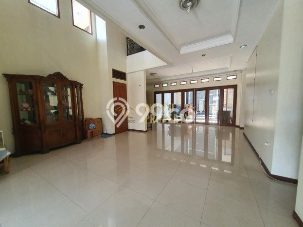 Rumah Area Strategis kawasan , Jakarta Selatan, Luas 400m2m² Bangunan 600m2m² Rumah Area Strategis kawasan , Jakarta Selatan, Luas 400m2m² Bangunan 600m2m²