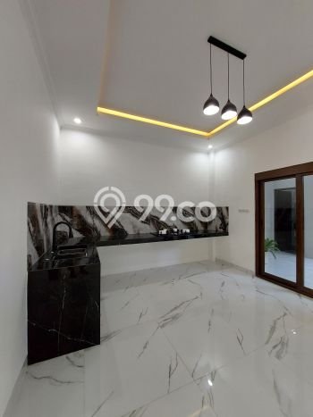 Rumah Eksklusif Dijual LT 145m2 di Depok, Sleman Rumah Eksklusif Dijual LT 145m2 di Depok, Sleman