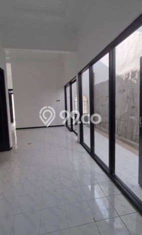Dijual Rumah 3 Kamar Lokasi Ideal Nyaman dan Strategis di Blimbing Dijual Rumah 3 Kamar Lokasi Ideal Nyaman dan Strategis di Blimbing