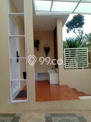 Hunian Cantik Modern Lb 75m2 di Sukun, Malang Hunian Cantik Modern Lb 75m2 di Sukun, Malang