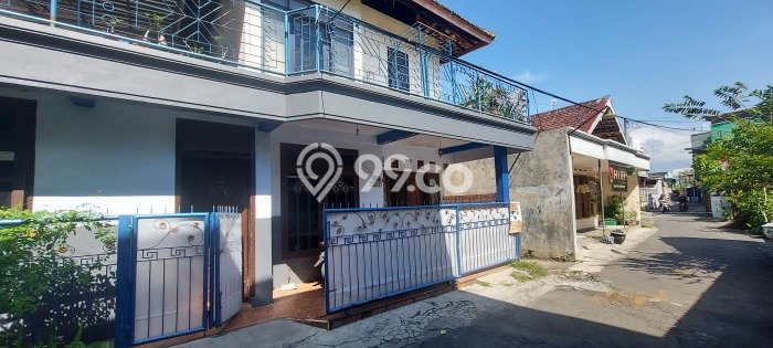 Rumah Minimalis 8 KT di Soekarno Hatta Malang Semi Furnished Rumah Minimalis 8 KT di Soekarno Hatta Malang Semi Furnished