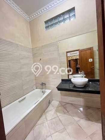 Rumah Luxury Modern Siap Huni di Soekarno Hatta Malang Rumah Luxury Modern Siap Huni di Soekarno Hatta Malang